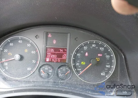 2007 Volkswagen Jetta Wolfsburg Edition z USA, uszkodzony, nr VIN 3VWEF71K57M165012